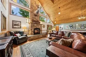 Elk Lodge with Hot Tub Hidden Valley - Image 2