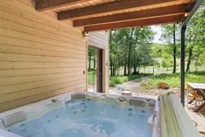 Spa Hut - Walnut - Near Sarlat - Image 2