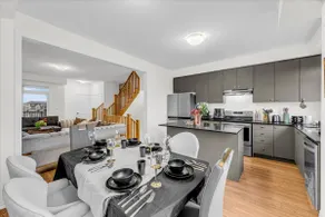 Cozy Escape in Brampton Bliss 5 beds Wi-Fi - Image 3