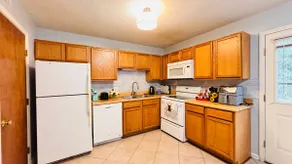 Best Value 2BR Near UNC | Walk to Shops｜Like Home - Image 3