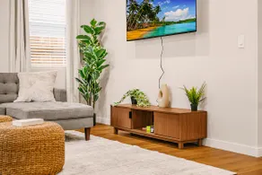Scandinavian 4BR| King Suite · EV Plug · Sleeps 10 - Image 2