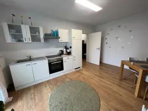 Modern apartment near the airport - Image 5