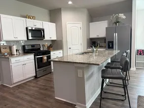 Spacious & Welcoming 4BR/3BA Home w/Study - Image 5
