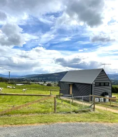 NEW Luxury Cabin with Scenic Views & Farm Charm - Image 5