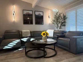 California Golden Stay: 8 min from Disneyland 4BDR - Image 2