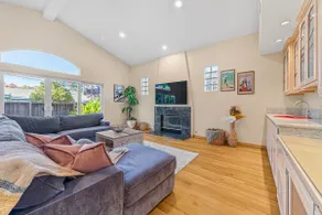 Quiet Cozy 3B/3BA in a Prime Location in Cupertino - Image 5