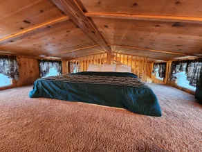 Dark Sky Cabin on 10 Acres - Image 5