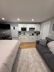 Cozy’s studio apartment in the heart of Worcester - Image 5