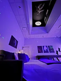 Shops, Drinks & Eats • Entertainment Loft•Sleeps 7 - Image 4