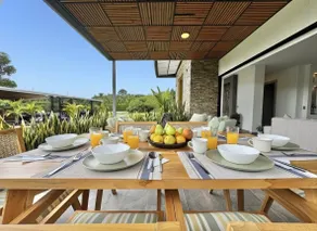 LuxeCountryVilla-Pool-BBQ-10MinCoffeePark-AC - Image 4