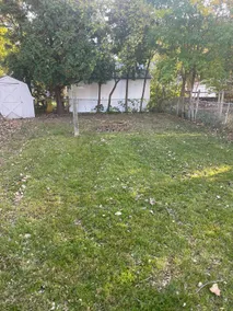 Quiet 3 Bedroom home Near downtown - Image 3