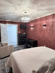 The Hideaway at the Loft - Image 4