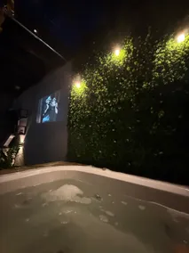 Governador Celso Ramos Retreat with Jacuzzi - Image 3