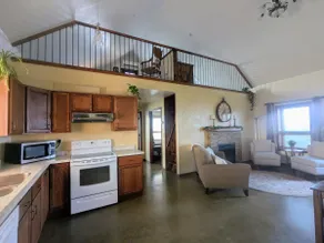 Oak View - Image 2