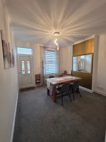 Entire house in Wrexham, United kingdom - Image 4