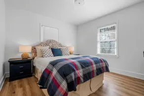 New Renovated Chapel Hill House - Image 5