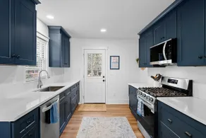 New Renovated Chapel Hill House - Image 2