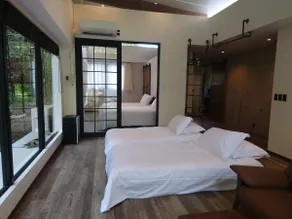 Spend a relaxing time in Yanbaru's hidden villa, where you can enjoy a relaxing Okinawa vacation. - Image 4