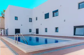 House 300 m from the beach + rooftop – ideal for remote work - Image 2