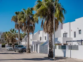 House 300 m from the beach + rooftop – ideal for remote work - Image 4
