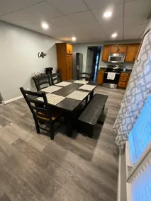 The Falconer Flat - Family and Business Friendly - Image 3