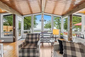 Lake Huron Waterfront Cozy Cottage - Image 3