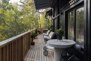 City Cottage With Sauna and Hot Tub Near Helsinki - Image 4