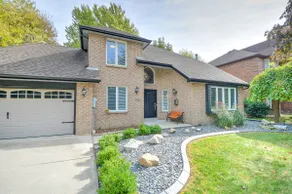 The Getaway (Full home, 5 min drive to Windsor) - Image 2