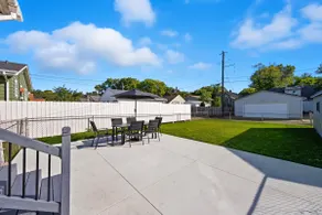 Peace: 4BR-2BT, 2 Kitchens/ 2 Living Rms - Image 5