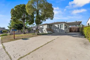 Palm Haven Retreat | Cozy 2BR Near Downtown - Image 5