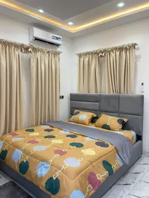 De Ambassador Stylish Studio with Private Rooftop. - Image 2