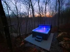 Secluded Shawnee Forest Cabin Creek View | Hot tub - Image 2