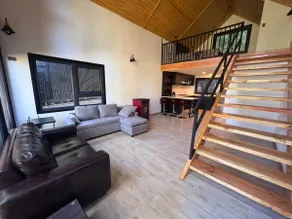 Loft among the mountains with pool and outdoor spa - Image 4
