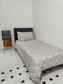 Mulia GuestHouse Meru | 4BR | Wi-fi | Muslim Only - Image 5