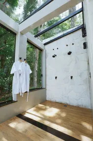 Jaguara Chalet with glass ceiling and heated pool - Image 3