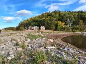 Smokey Cove Blue Cottage - Image 3