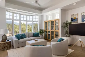 The Ridge at Circle Drive | Luxury Modern Casita - Image 2