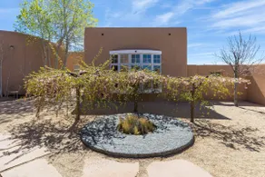 The Ridge at Circle Drive | Luxury Modern Casita - Image 5