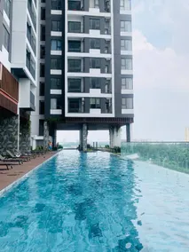 Perfect 1BR Stay/Pool/Gym/AEON/VSIP/Emerald - Image 2