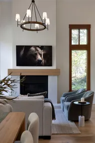 Ski in/Out Beautifully Renovated Home Sleeps 10 - Image 5