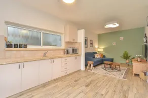 The apartment in Noah's Mansion - Image 5