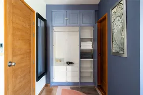 Seaview 3rd Floor (2BR) Walk to Cicada Market - Image 5