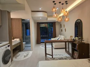 琥珀皇后館 - Image 2