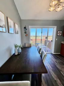2 level townhome 2 King beds - Image 4