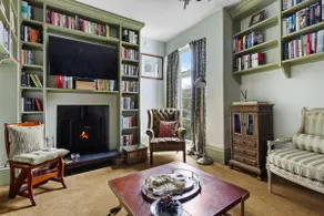 Stylish luxurious 5 bedroom house, central Lynton - Image 3