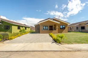 Oak's Elegant Gated Family Escape |3bed|3 bath| - Image 5