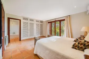 Large villa moments walk from Port Andratx - Image 4