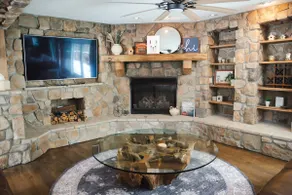 Gorgeous estate | Best in Dayton! - Image 4