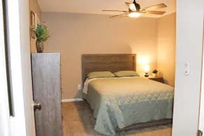 Updated, Fully-Furnished Corporate Suite Apartment - Image 5