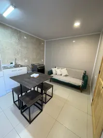 Compact interior apartment - Image 4